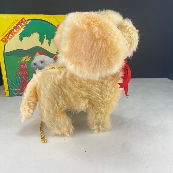 Vintage Bernie Leash Control Walking Wags Tail Barks Dog Toy - Picture 5 of 10